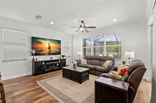 19315 Falcon Crest Blvd, Land O Lakes, FL 34638 - Photo 19