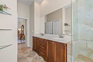 1156 Darlington Oak Dr NE, Saint Petersburg, FL 33703 - Photo 45