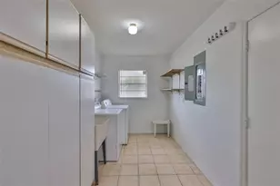 1219 Wild Feather Ln, Sun City Center, FL 33573 - Photo 17