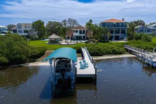 1632 Seabreeze Dr, Tarpon Springs, FL 34689 - Photo 91