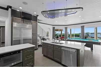 1632 Sea Breeze Drive, Tarpon Springs, FL 34689 - Photo 13