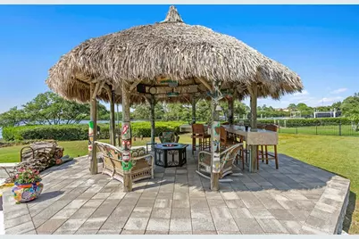 1632 Sea Breeze Drive, Tarpon Springs, FL 34689 - Photo 65