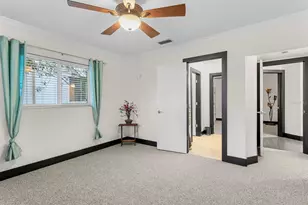 1632 Seabreeze Dr, Tarpon Springs, FL 34689 - Photo 29