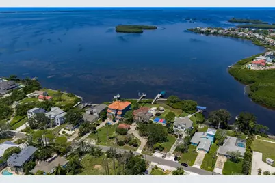 1632 Sea Breeze Drive, Tarpon Springs, FL 34689 - Photo 85