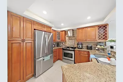 4920 Eldorado Drive, Tampa, FL 33615 - Photo 9