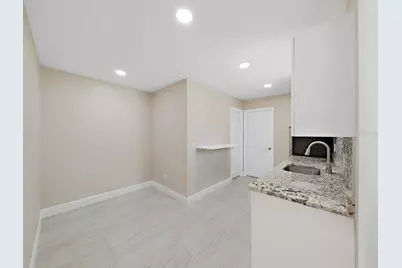 4920 Eldorado Drive, Tampa, FL 33615 - Photo 11