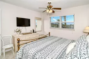 925 Beach Rd, Sarasota, FL 34242 - Photo 15