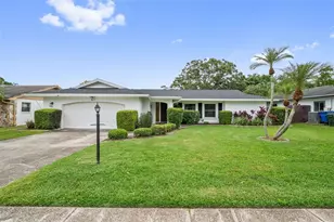 1877 Del Robles Dr, Clearwater, FL 33764 - Photo 3