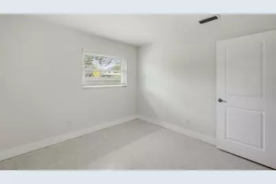 1877 Del Robles Drive, Clearwater, FL 33764 - Photo 23