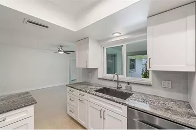 1877 Del Robles Drive, Clearwater, FL 33764 - Photo 37