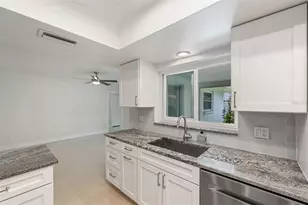 1877 Del Robles Dr, Clearwater, FL 33764 - Photo 37