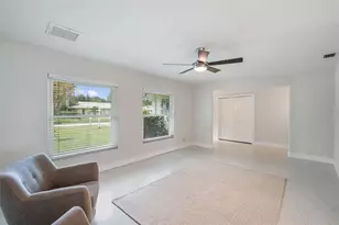 1877 Del Robles Dr, Clearwater, FL 33764 - Photo 43