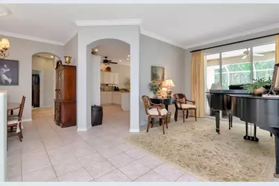 11209 Pine Lilly Place, Lakewood Ranch, FL 34202 - Photo 3