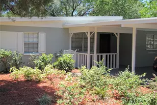 906 Ralkell Rd, Tampa, FL 33612 - Photo 3