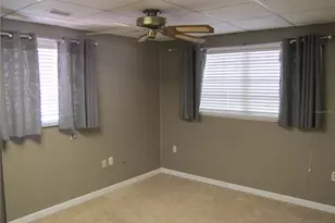 906 Ralkell Rd, Tampa, FL 33612 - Photo 13