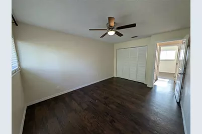 8710 Plum Lane, Temple Terrace, FL 33637 - Photo 13