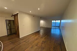 8710 Plum Ln, Temple Terrace, FL 33637 - Photo 9