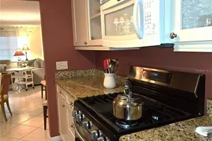 2960 59th Street S, Gulfport, FL 33707 - Photo 11