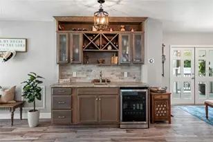 3906 W De Leon St, Tampa, FL 33609 - Photo 3