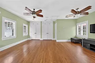 301 Caspian St, Tampa, FL 33606 - Photo 55