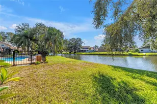 8950 Baywood Park Dr, Seminole, FL 33777 - Photo 45