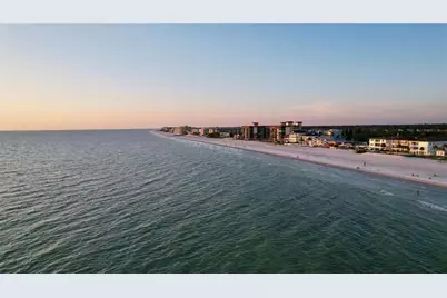 415 180th Avenue E, Redington Shores, FL 33708 - Photo 17