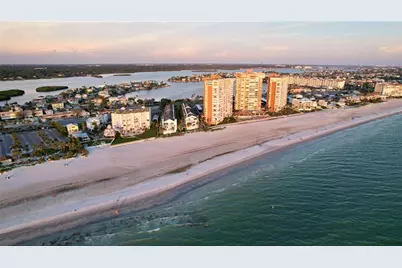 415 180th Avenue E, Redington Shores, FL 33708 - Photo 15