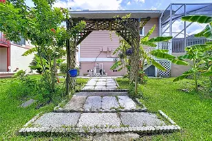 7116 Pebble Beach Ln, Seminole, FL 33777 - Photo 51