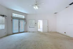 7116 Pebble Beach Ln, Seminole, FL 33777 - Photo 13