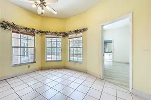 7116 Pebble Beach Ln, Seminole, FL 33777 - Photo 39