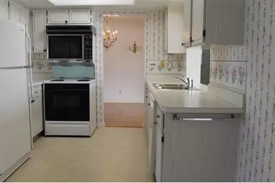 9665 Mainlands Boulevard W, Pinellas Park, FL 33782 - Photo 25