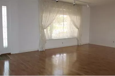 9665 Mainlands Boulevard W, Pinellas Park, FL 33782 - Photo 15