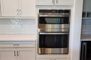 29868 Picana Ln, Wesley Chapel, FL 33543 - Photo 5