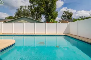 14918 Old Pointe Rd, Tampa, FL 33613 - Photo 35