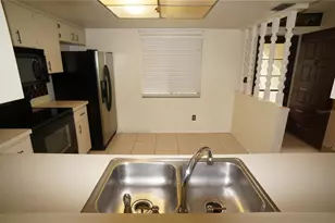 3590 Magnolia Ridge Cir, Palm Harbor, FL 34684 - Photo 5