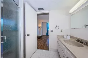 700 Beach Dr NE, Saint Petersburg, FL 33701 - Photo 39