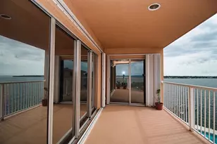 7430 Sunshine Skyway Ln S, Saint Petersburg, FL 33711 - Photo 31