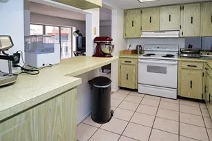 7430 Sunshine Skyway Ln S, Saint Petersburg, FL 33711 - Photo 13