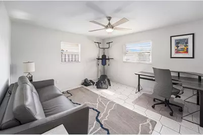 2000 58th Street N, Saint Petersburg, FL 33710 - Photo 17