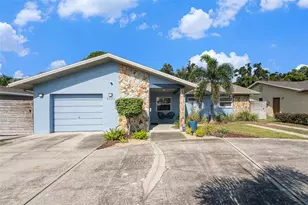 2000 58th St N, Saint Petersburg, FL 33710 - Photo 1