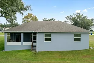 35328 Lake Edward Dr, Zephyrhills, FL 33541 - Photo 51