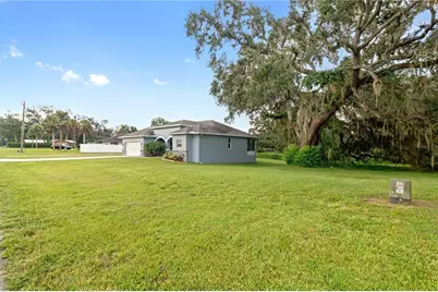 35328 Lake Edward Drive, Zephyrhills, FL 33541 - Photo 53