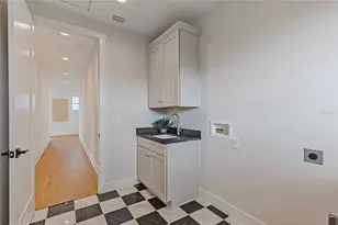 220 90th Ave NE, Saint Petersburg, FL 33702 - Photo 59