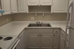 7601 Paula Dr, Tampa, FL 33615 - Photo 5