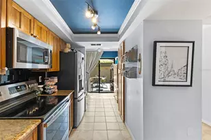 3165 Landmark Dr, Clearwater, FL 33761 - Photo 17