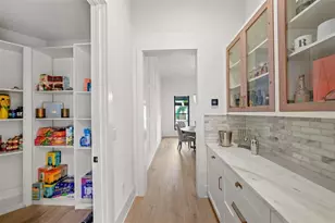 555 Suwanee Cir, Tampa, FL 33606 - Photo 19
