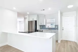 4678 Hidden Lake Dr, Port Orange, FL 32129 - Photo 9