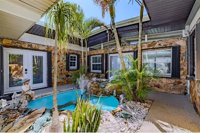 820 Blue Heron Boulevard, Ruskin, FL 33570 - Photo 9