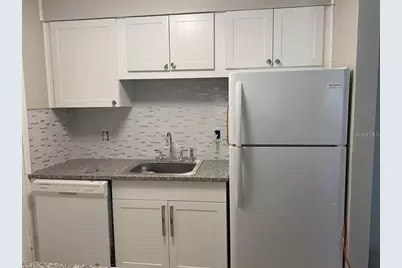 13387 Arbor Pointe Circle #204, Tampa, FL 33617 - Photo 9