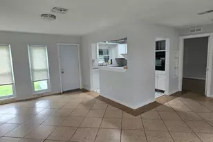 480 Sharon Cir, Port Charlotte, FL 33952 - Photo 3